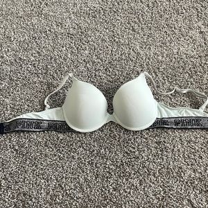 VS PINK wear everywhere push up bra